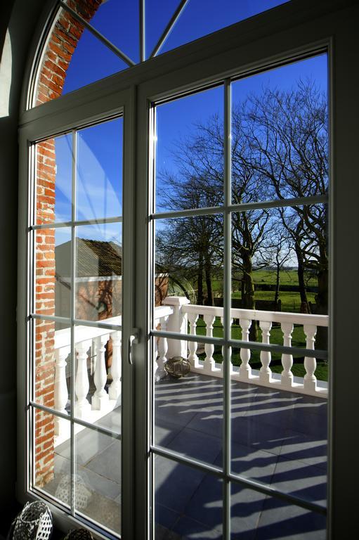 Le Petit Chateau Vaartdijk Acomodação com café da manhã Leffinge Exterior foto