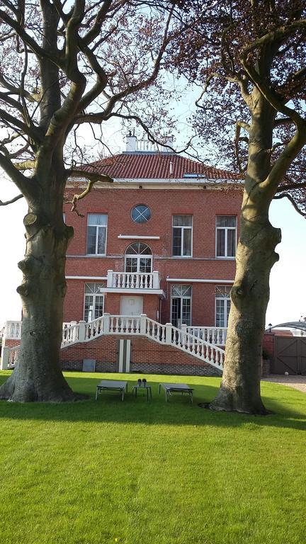 Le Petit Chateau Vaartdijk Acomodação com café da manhã Leffinge Exterior foto